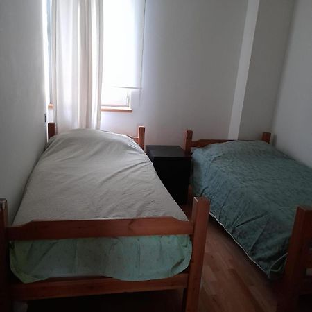 Three Bedroom Flat At Ocean Village Gibraltar Luaran gambar