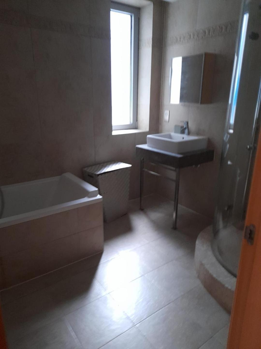 Three Bedroom Flat At Ocean Village Gibraltar Luaran gambar